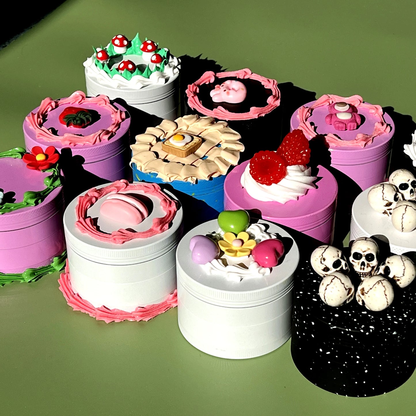 PINK PUFF CAKE GRINDERS